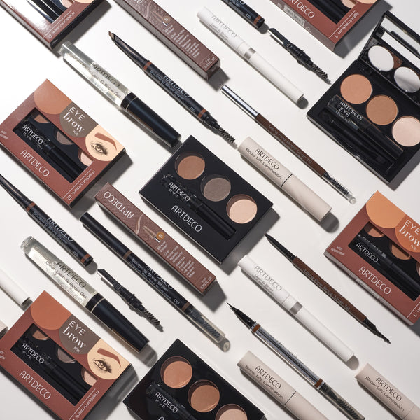 Finde das perfekte Augenbrauen-Produkt das zu Dir uns Deinem Style passt mit dem Brow-Quiz