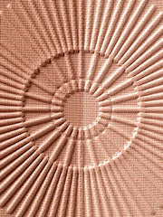 Close-up der Produkttextur des Bronzing Powder Compact