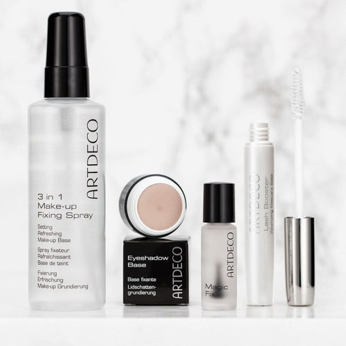 Langanhaltendes Make-Up