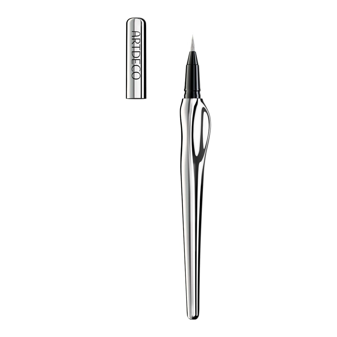 Precise Control Liquid Liner | 33 - glacial silver