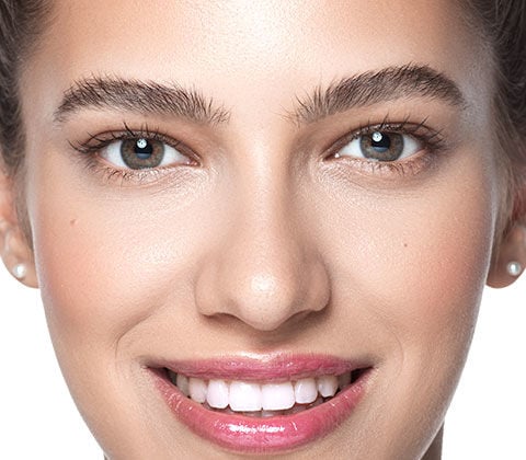 Vorher und Nachher-Effekt beim Schminktipp Grüne Augen schminken