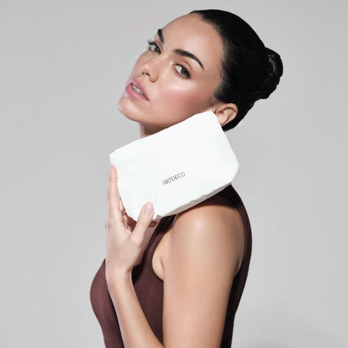 Sichere Dir die Gratis Puffy Bag ab 59€. Tasche erscheint im Warenkorb nachdem der Mindetstbestellwert erreicht wurde.